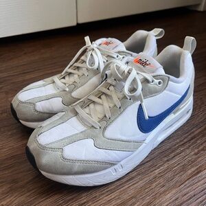 Nike Air Max Dawn 7 youth 40 blue and white